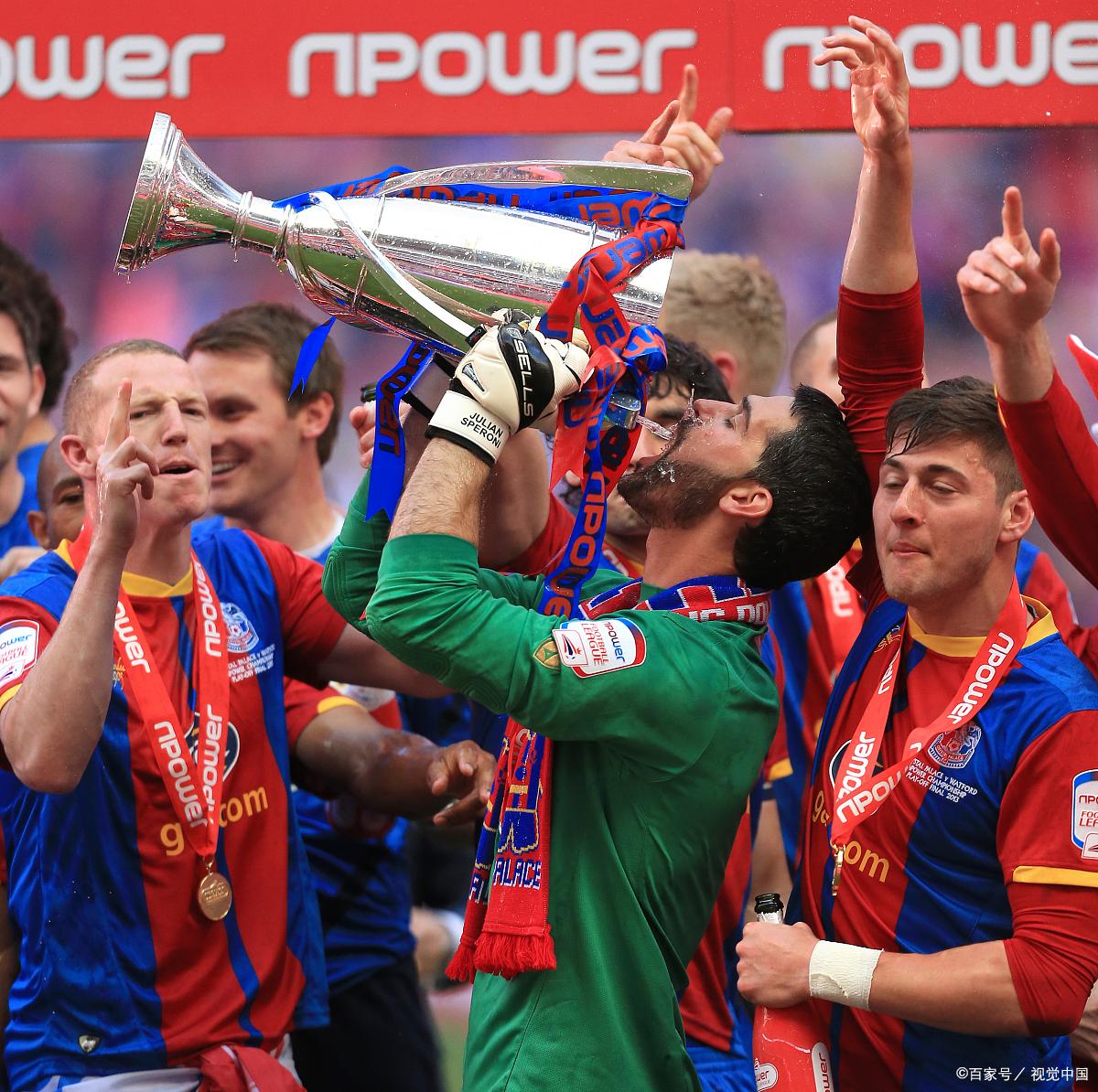 ayx爱游戏官网-今晨全明星赛焦点战；曼城遗憾出局；气氛紧张；阵容厚度经受考验的简单介绍