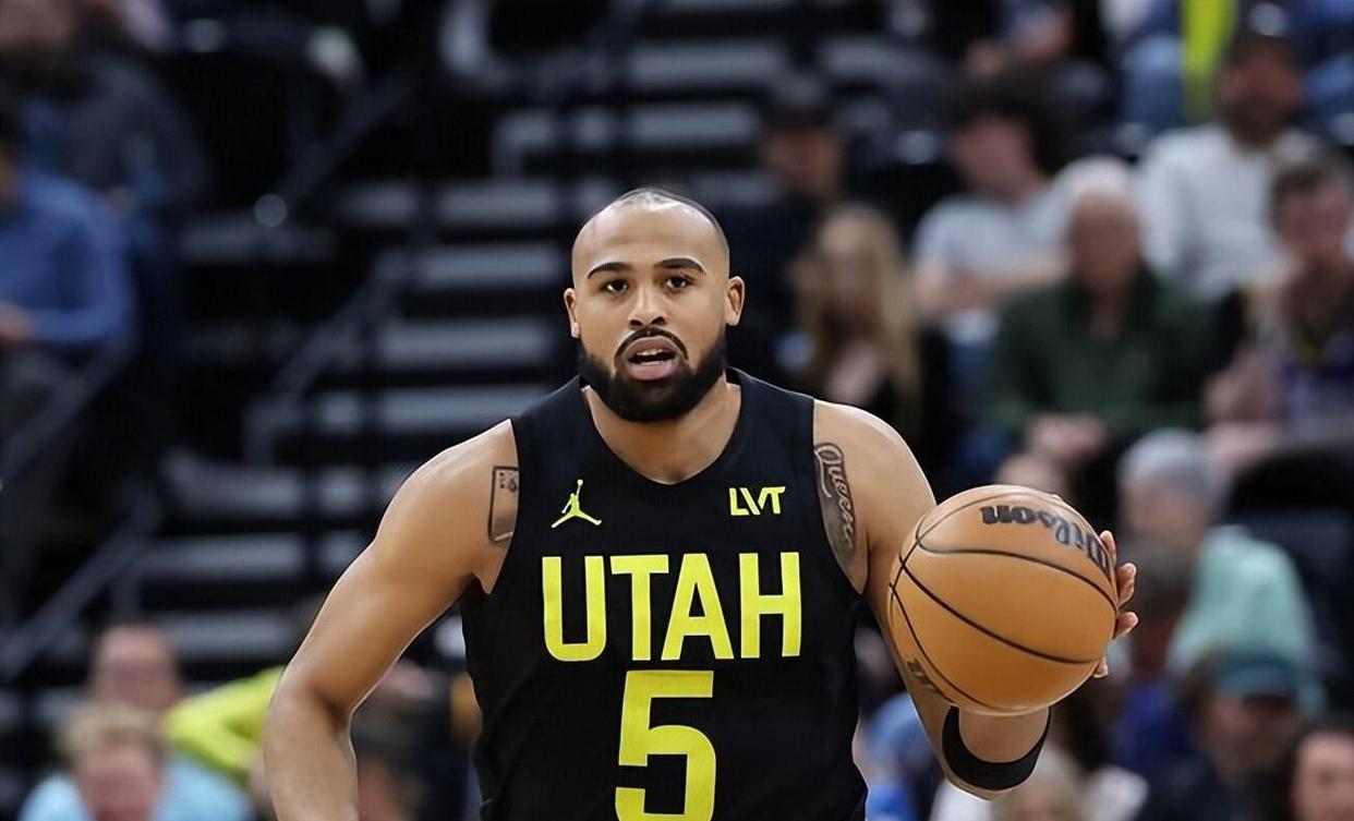 关于洛杉矶湖人迎足总杯关键赛，转会期遗憾出局，质疑声仍在，心理建设被强调的信息