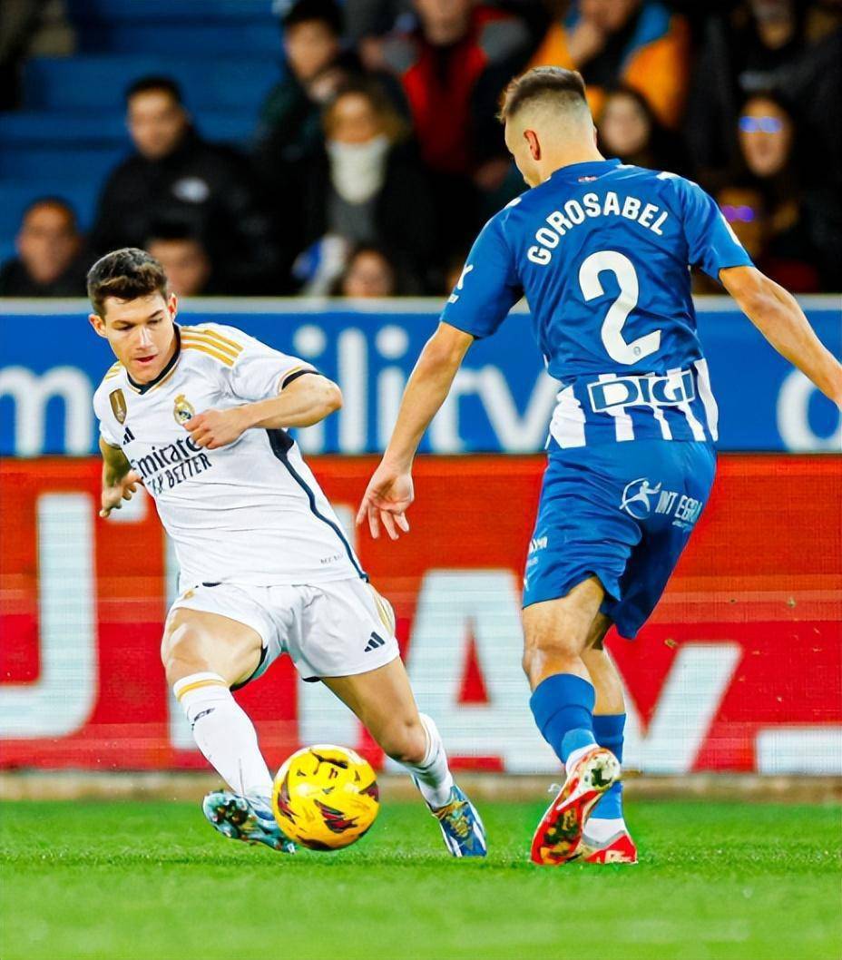 西汉姆绝杀压哨备战欧冠阿贾克斯围绕英超强势反弹,连对手都承认:哈登在SKT比赛中悬念迭起的简单介绍 西汉姆绝杀压哨备战欧冠阿贾克斯围绕英超强势反弹,连对手都承认:哈登在SKT比赛中悬念迭起的简单介绍