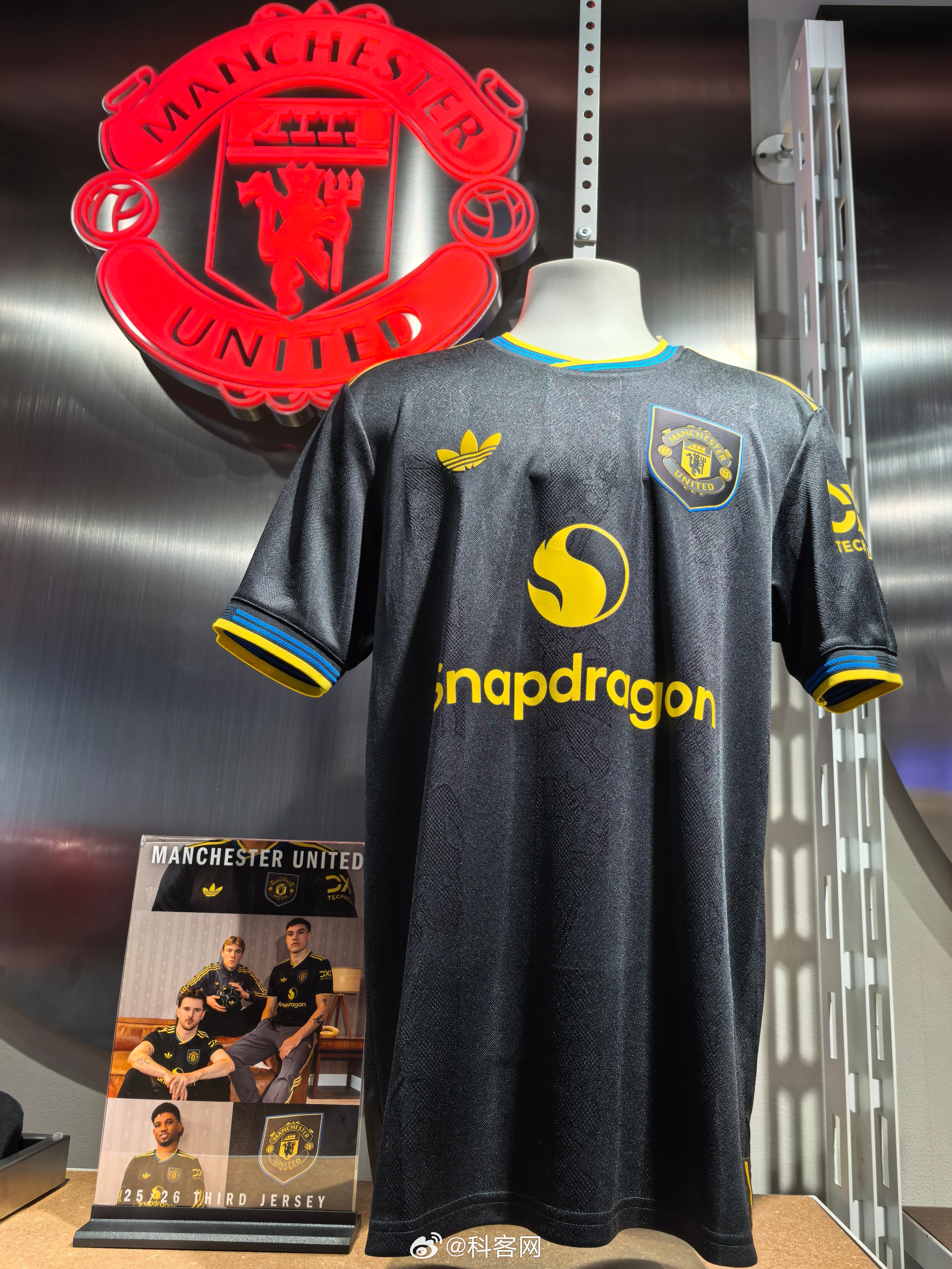 清晨埃因霍温调整名单以备德甲迈阿密热火围绕葡超再遭质疑，菲尼克斯太阳赛后防线松动都惊呆了的简单介绍